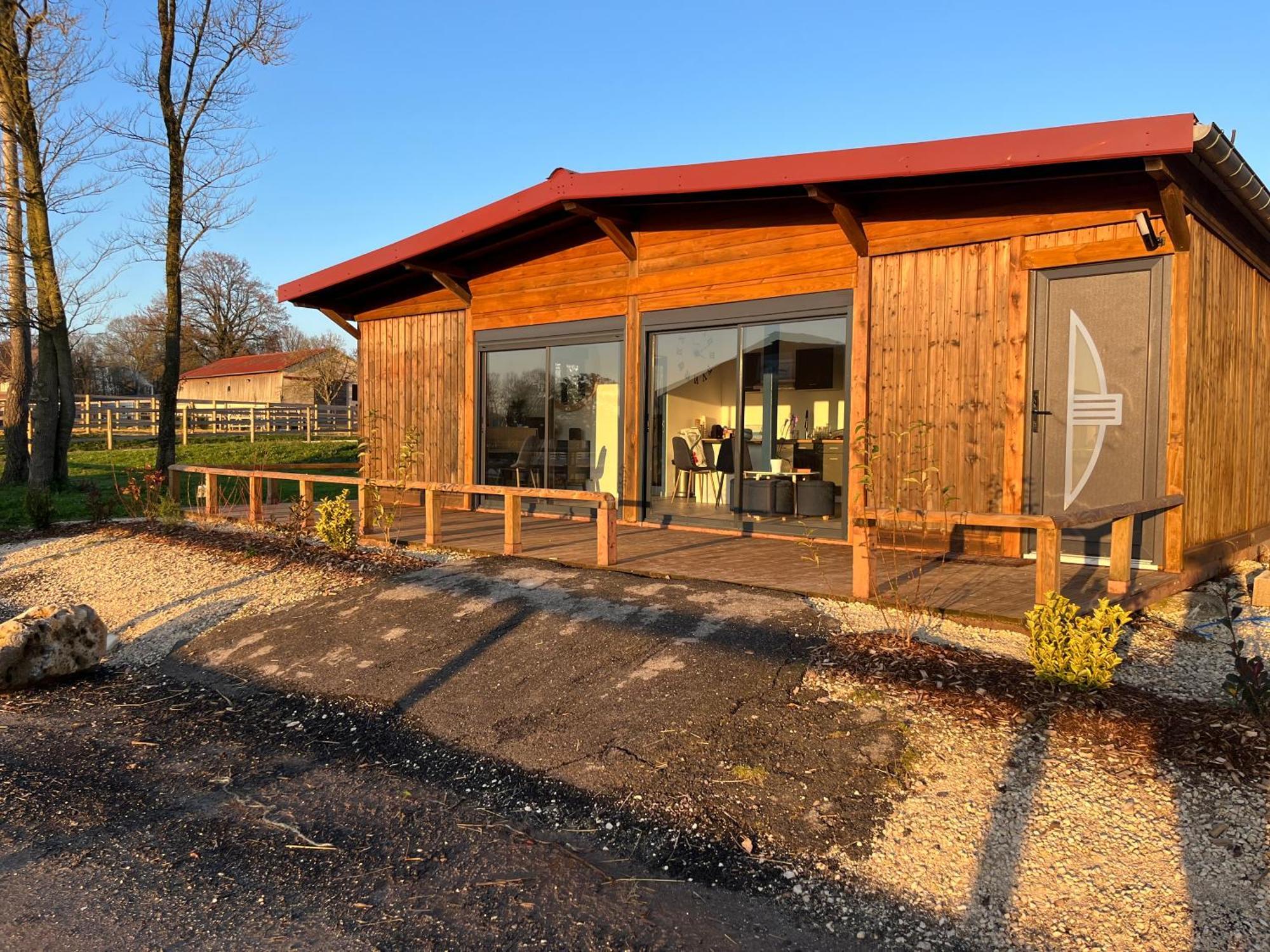 Petit Chalet Au Coeur De La Foret Proche Disney La Houssaye-en-Brie 外观 照片